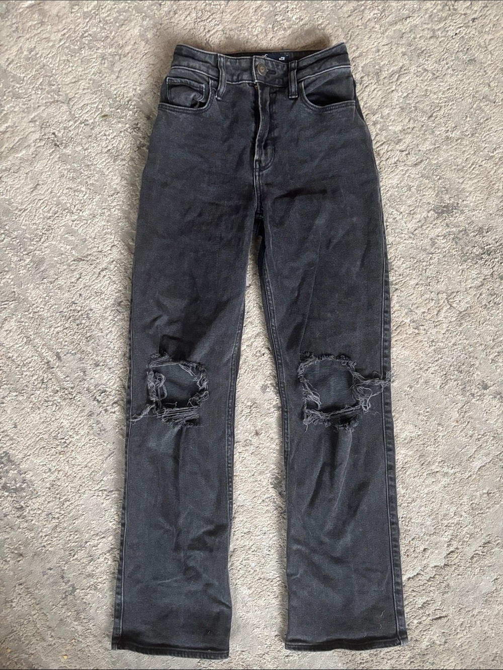 Hollister Black Straight-Leg Ripped Knee Jeans